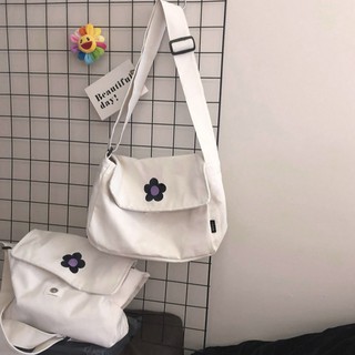 กระเป๋า FLOWER SHOULDER BAG