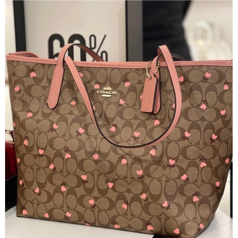 Coach Outlet City Tote In Signature Canvas With Heart Cherry Print