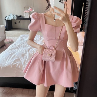 ✁ S-XL สีชมพู สไตล์เกาหลี เดรสเรียบง่าย คอเหลี่ยม เดรสแขนพัฟ เอว Thin Sweet Desire กระโปรงสั้นเซ็กซี่