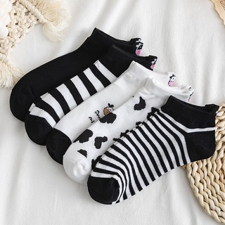 🧦พร้อมส่ง ถุงเท้าข้อสั้น ปักลายวัว ถุงเท้าสีขาวดำ ผ้าcotton ลายน่ารัก ถุงเท้า ราคาถูก