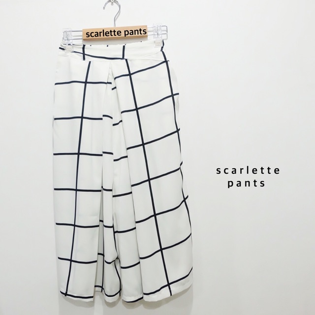 grid-trousers-เหลือขาว