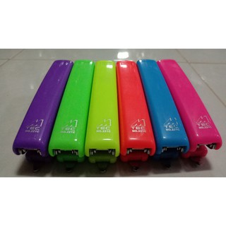 เครื่องเย็บกระดาษ เบอร์ 10 เย็บได้ 15 แผ่น มี 6สี ให้เลือก ที่เย็บกระดาษ เครื่องเย็บกระดาษ แม็คเย็บกระดาษ แม่แม็กซ์