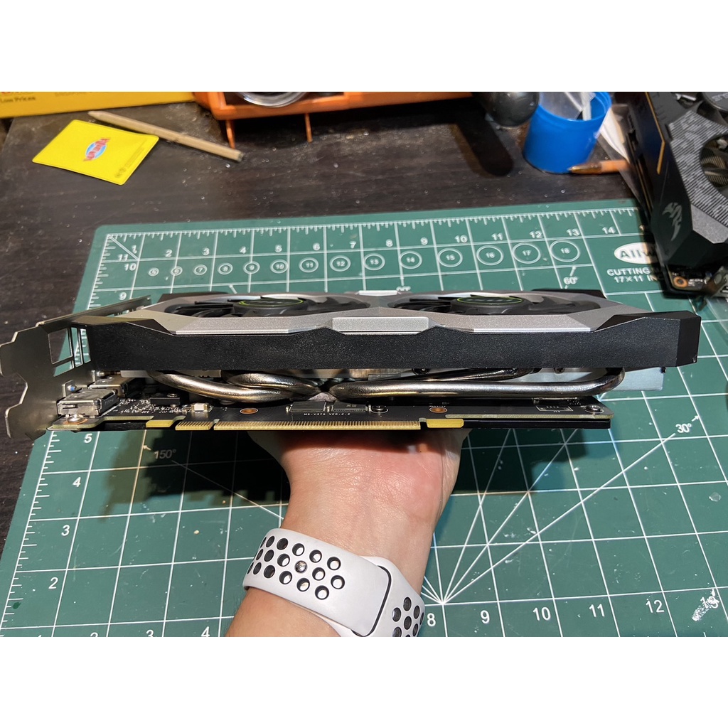 autocollants, emblèmes neufs et d'origines pour YAMAHA TZR réf 2UT