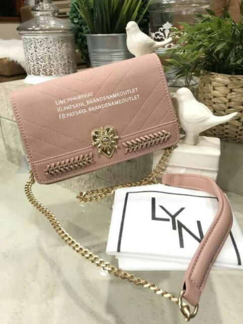 พร้อมส่ง-new-arrival-lyn-crossbody-bag-2018แท้-outlet