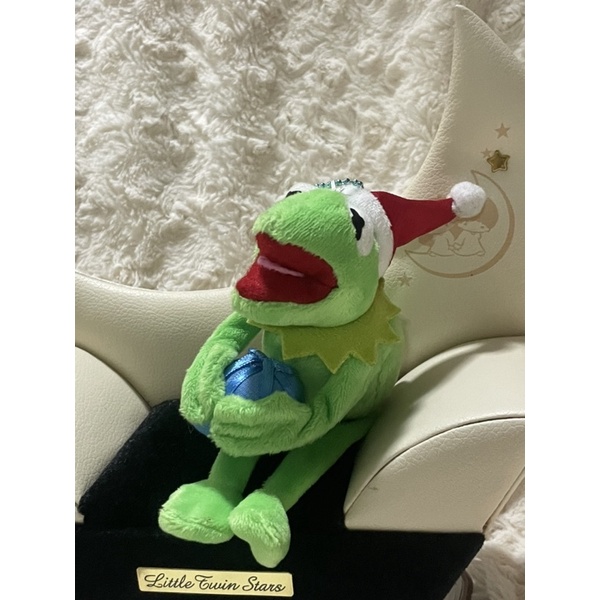 พวงกุญแจกบมีม-christmas-kermit-frog-keychain-พวงกุญแจกบเคอมิทคริสมาสต์