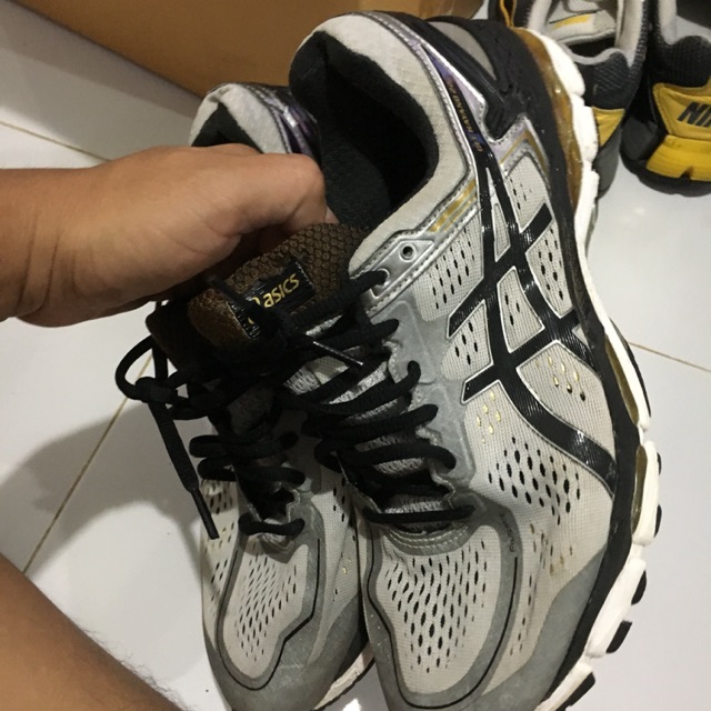 Asics kayano hotsell 22 pantip