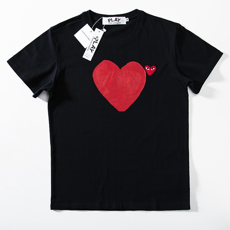 cdg-play-เสื้อยืดแขนสั้น-พิมพ์ลายหัวใจ-สีแดง-สําหรับทุกเพศ