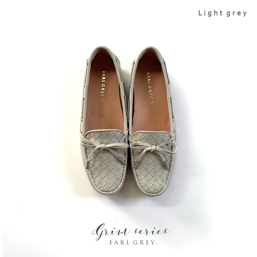 ภาพหน้าปกสินค้าEARL GREY รองเท้าทรง Loafer หนังแกะ พื้นนุ่ม หนังนุ่ม มีซัพพอร์ต รุ่น Grim in Light grey จากร้าน earlgreybrand บน Shopee
