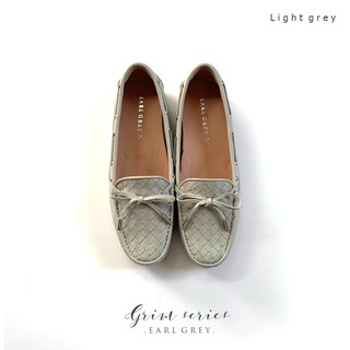 ภาพขนาดย่อของภาพหน้าปกสินค้าEARL GREY รองเท้าทรง Loafer หนังแกะ พื้นนุ่ม หนังนุ่ม มีซัพพอร์ต รุ่น Grim in Light grey จากร้าน earlgreybrand บน Shopee