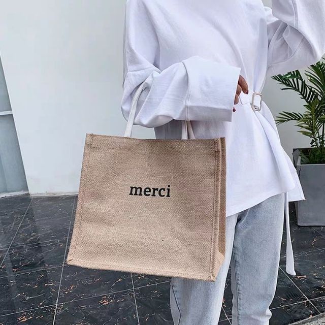 กระเป๋าผ้าพิมพ์อักษร-merci-พร้อมส่ง