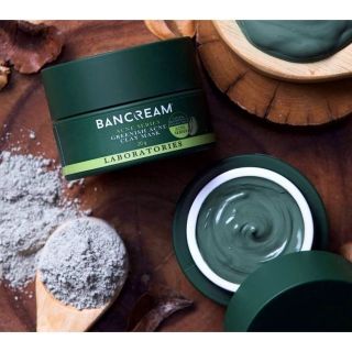 [มาส์กหน้าลดสิว] ค่าส่งถูก โคลนฝรั่งเศส Greenish ACNE Clay Mask  20 กรัม Bancream บ้านครีม