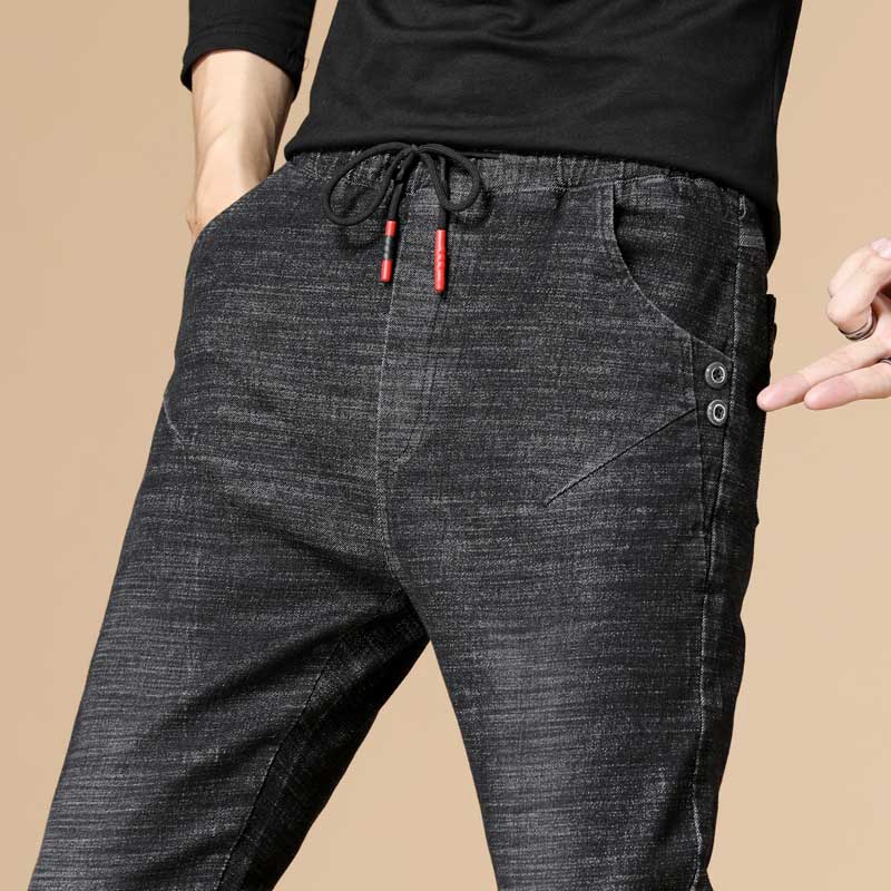 ราคาและรีวิวกางเกงยีนส์ขายาวผู้ชาย (สีดำ)ผ้ายีนส์ยืด กางเกงยีนส์ทรงเดฟ กางเกงยีนส์เอวยางยืด