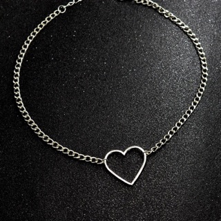 Hollow Heart Choker Necklace สร้อยโชคเกอร์ลายหัวใจ