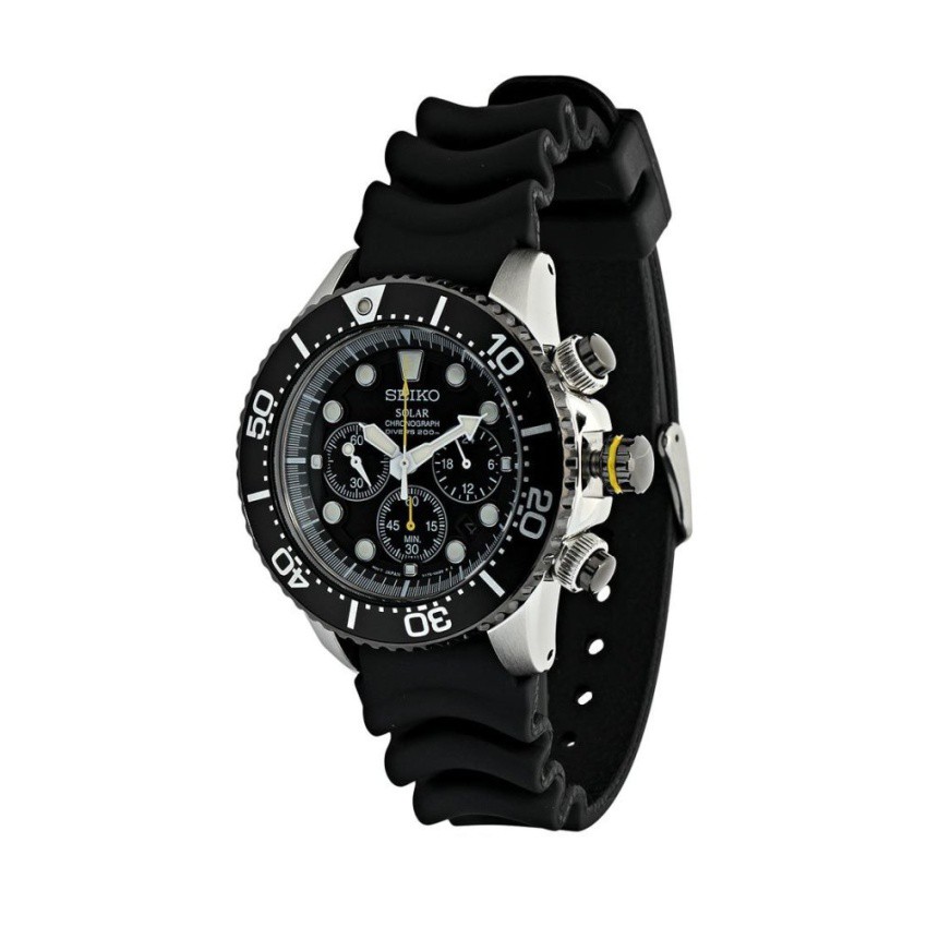 Seiko men's ssc021 store solar diver chronograph watch