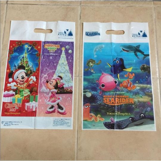 ถุง-แบรนด์-tokyo-disneyland-ของแท้-สภาพดีมาก-ลาย-mickey-minnie-และ-nemo-ขนมาเองจากญี่ปุ่นเลย-สภาพใหม่