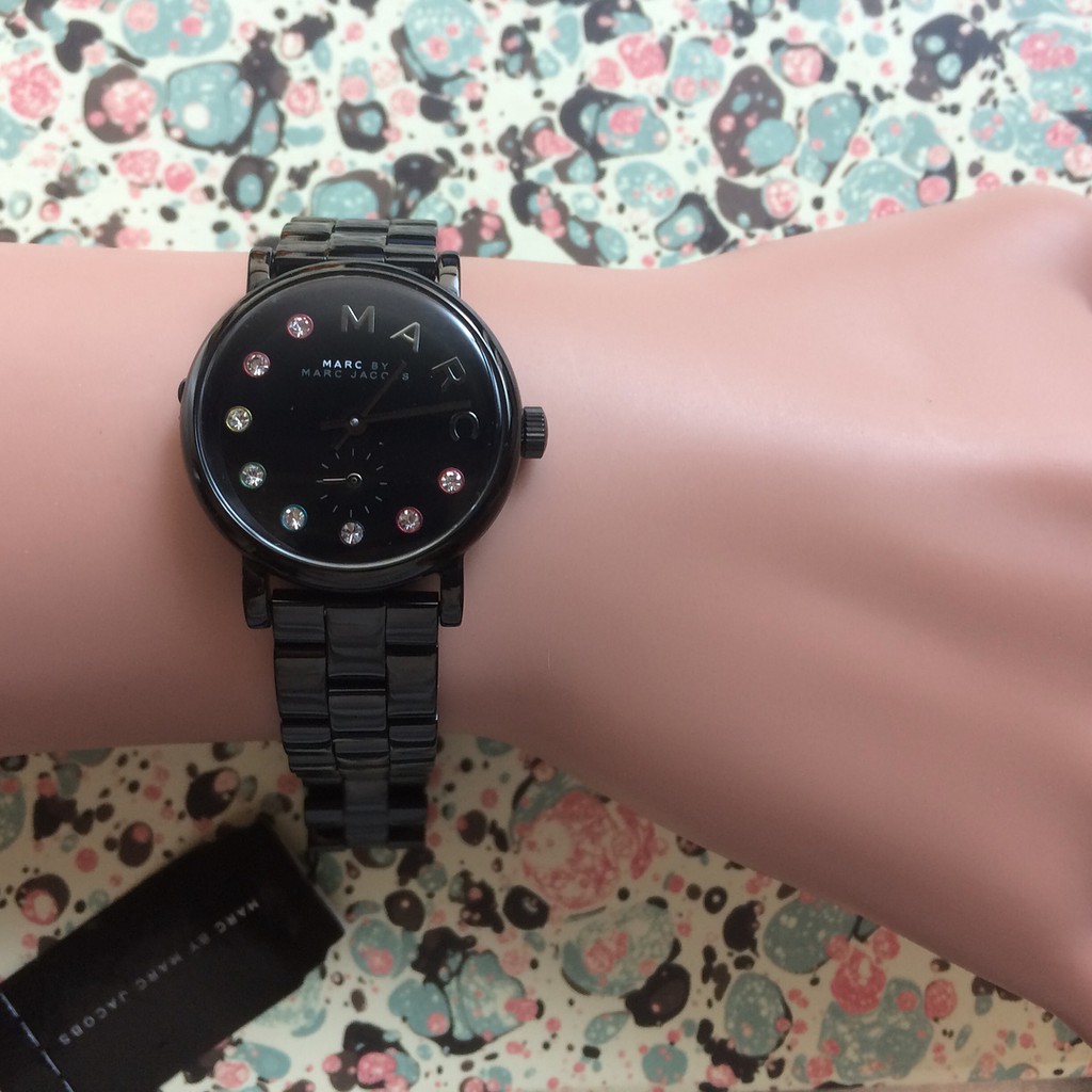 นาฬิกาผู้หญิง-marc-by-marc-jacobs-baker-rhinestone-accented-black-bracelet-ladies-watch-mbm3425