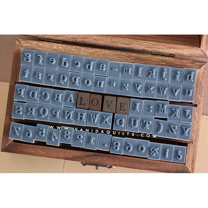ตัวแสตมป์หมึก-ตัวแสตมป์ยาง-ที่แสตมป์-รูปตัวอักษรภาษาอังกฤษ-และตัวเลข-alphabet-stamp-พร้อมกล่องไม้-70-แบบ-รหัสkk0001