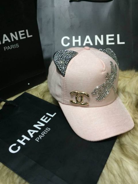 หมวก-chanel-ติดแมงปอ