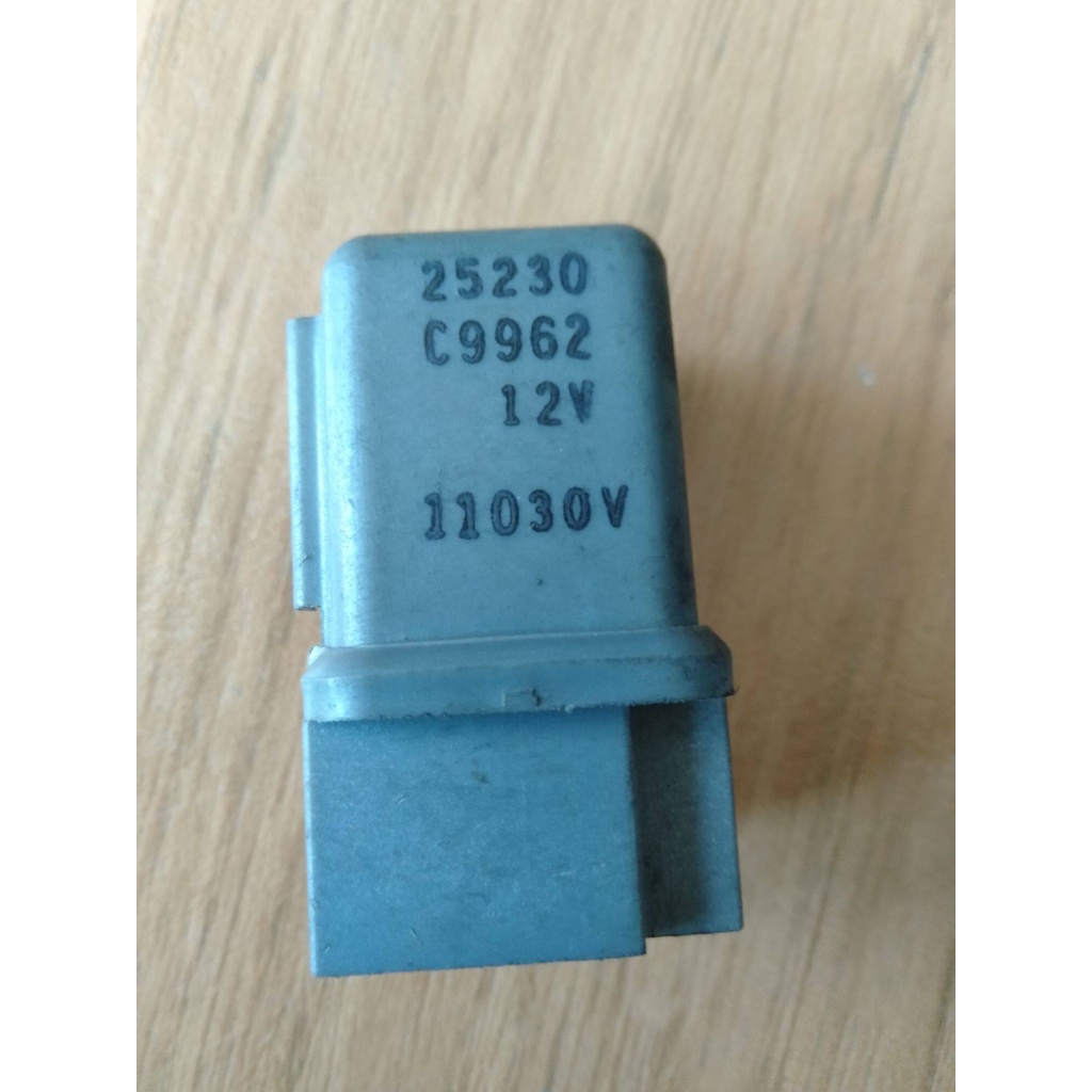 รีเลย์-nissan-12v-นิสสัน-สีเทา-6ขา-แท้ญี่ปุ่น-มือ2-ราคาต่อ-1-ชิ้น