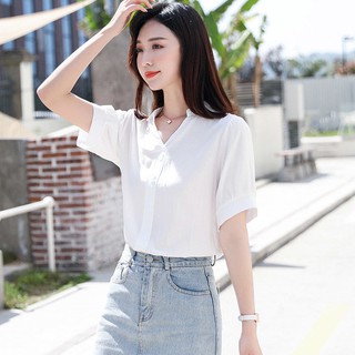 ✤☎✴Aiouwei เสื้อชีฟองผู้หญิงเกาหลี professional สวมใส่เสื้อฤดูร้อนใหม่คอวีแขนสั้นเสื้อเชิ้ตสีขาวผู้หญิง