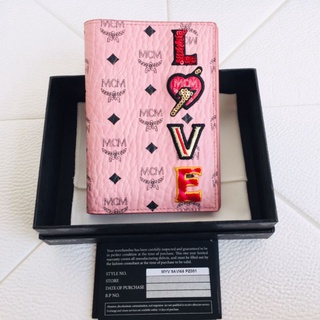 MCM Soft Pink Coated Canvas Love Patch Print Passport Holder MYV9AVI65PZ001ขนาด 4"L x 5 4/8"H x 1"D
3 card slots