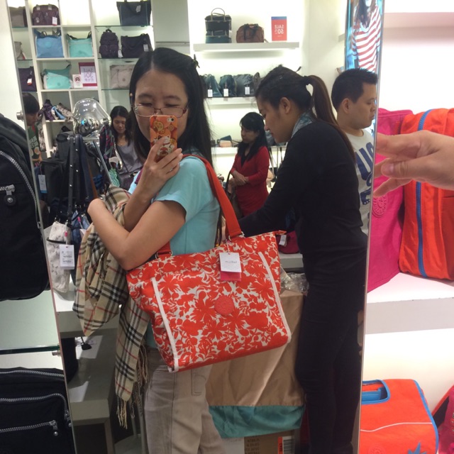 Kipling shopper s sales