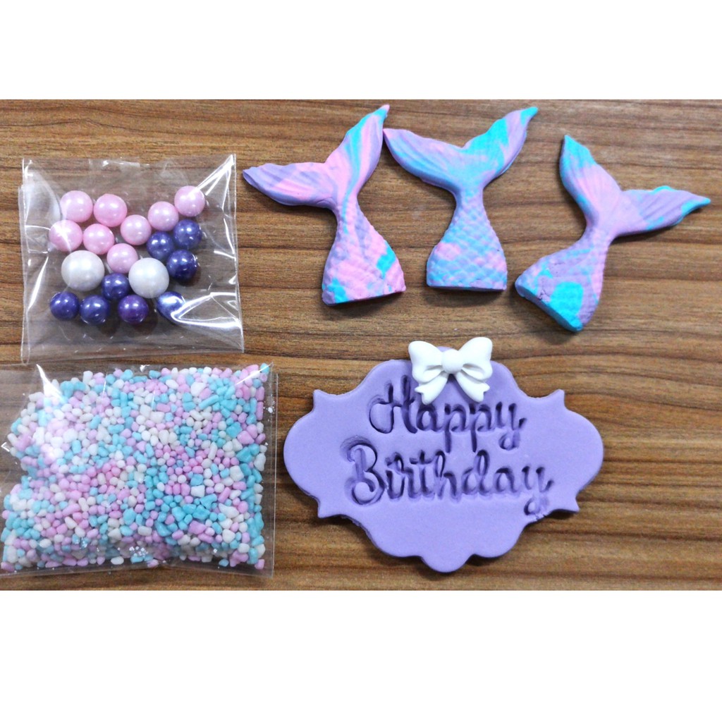 น้ำตาลปั้นรูปหางนางเงือกโทนสีม่วง-แต่งเค้กวันเกิด-น่ารักสุดคุ้ม-แถมเกล็ดโรยฟรี
