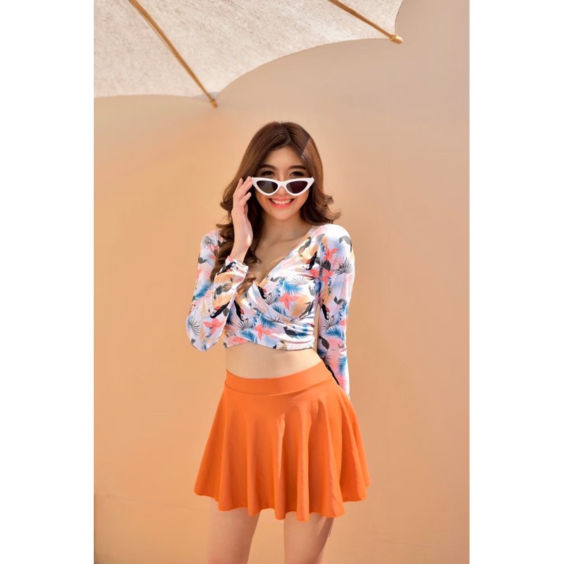 เสื้อว่ายน้ำผู้หญิงแขนยาว-bella-long-sleeve-crop-เสื้อว่ายน้ำแขนยาว