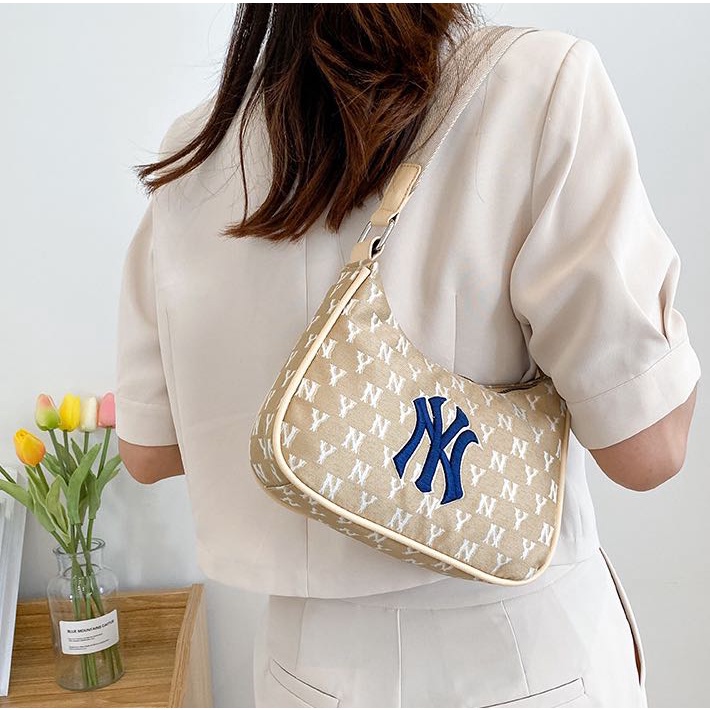 ภาพสินค้าสวยมาก MLB-NYกระเป๋าใต้วงแขนผู้หญิงคุณภาพสูงกระเป๋าสะพายวินเทจกระเป๋าถือ ยังไม่มีคะแนน จากร้าน thelegendme บน Shopee ภาพที่ 6