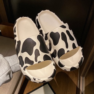 รองเท้าเเตะ น้องวัวสีขาว ใส่ได้ทั้งในบ้านเเละนอกบ้าน สินค้าพร้อมส่ง