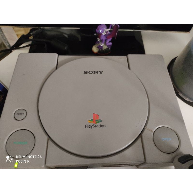 เครื่อง-playstation-1-รุ่น-scph-5xxx-7xxx-9xxx-ครบชุด-นำเข้าจากญี่ปุ่น-ไฟ-110-ไม่เคยโดนแกะ-ใช้งานได้ปกติ