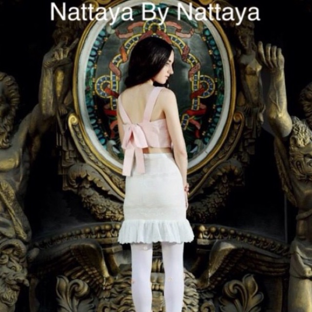 used-very-like-new-nattaya-by-nattaya-juliet-top