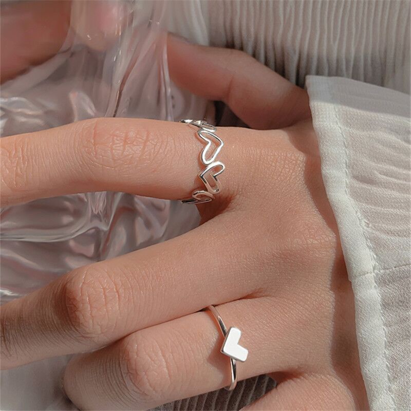 ภาพหน้าปกสินค้าแหวนเงิน ลายหัวใจ แฟชั่นสำหรับผู้หญิง จากร้าน hihijewelry.th บน Shopee