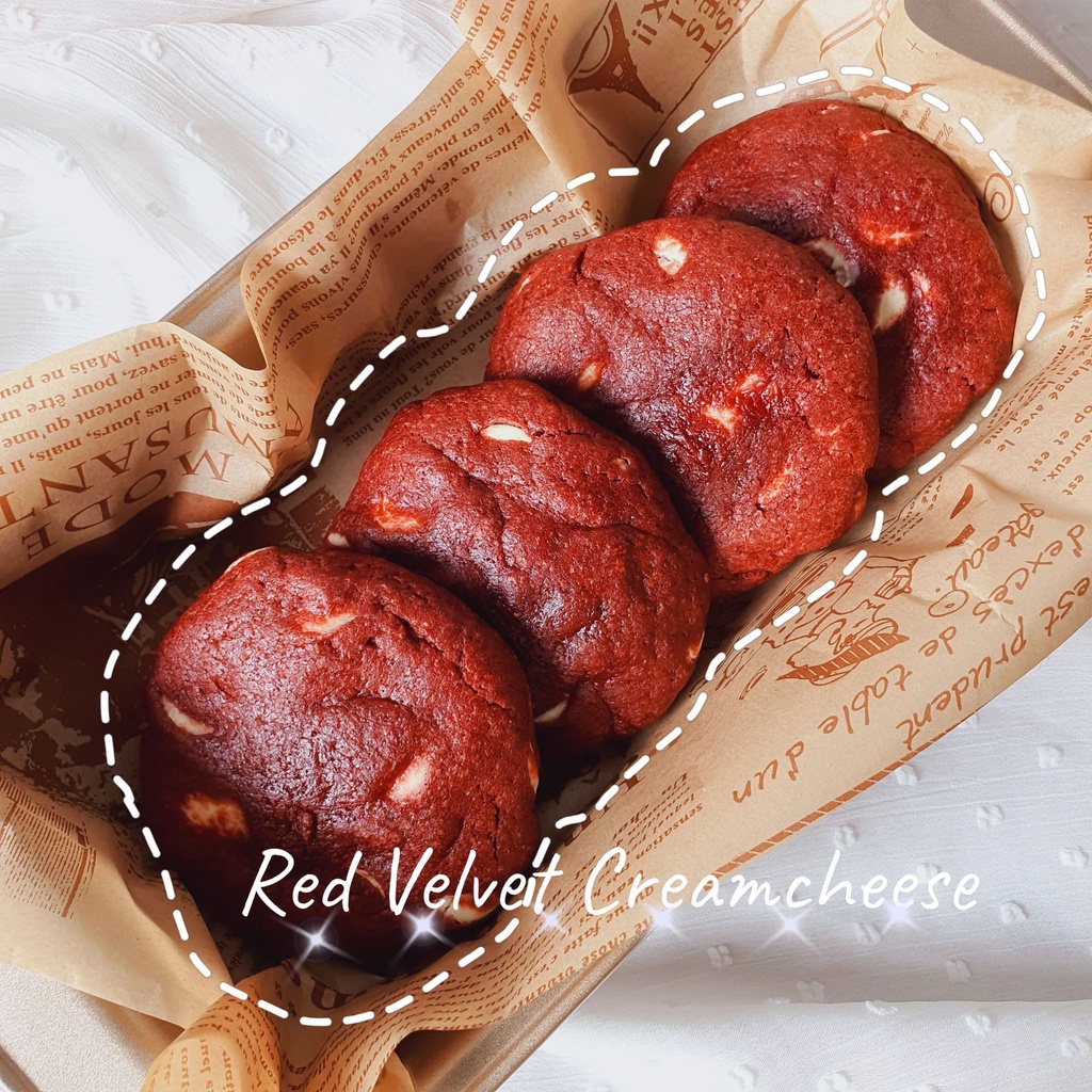 ซอฟคุกกี้เรดเวลเวทไวท์ช็อกโกแลต-amp-ครีมชีส-red-velvet-white-chocolate-amp-creamcheese-soft-cookies