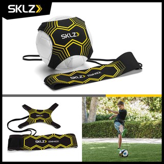 ภาพหน้าปกสินค้าSKLZ - Star Kick สายรัดลูกบอลสำหรับฝึกคนเดียวไม่ต้องวิ่งเก็บลูก ฝึกเดาะ อุปกรณ์ฝึกซ้อมฟุตบอล ที่เกี่ยวข้อง