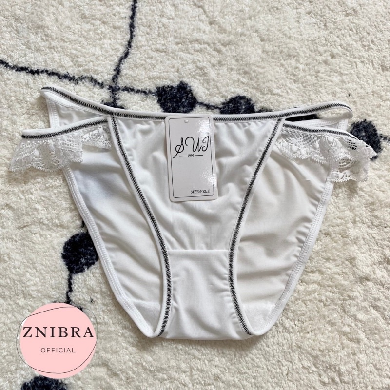 ภาพสินค้ากางเกงในผ้าลื่น (176) เนื้อผ้ายืดนุ่ม ส่งวันนี้ ส่งไวจากไทย กางเกงในน่ารัก ใส่สบาย ยืดหยุ่นได้ดี กางเกงในผู้หญิง จากร้าน znibra_official บน Shopee ภาพที่ 1