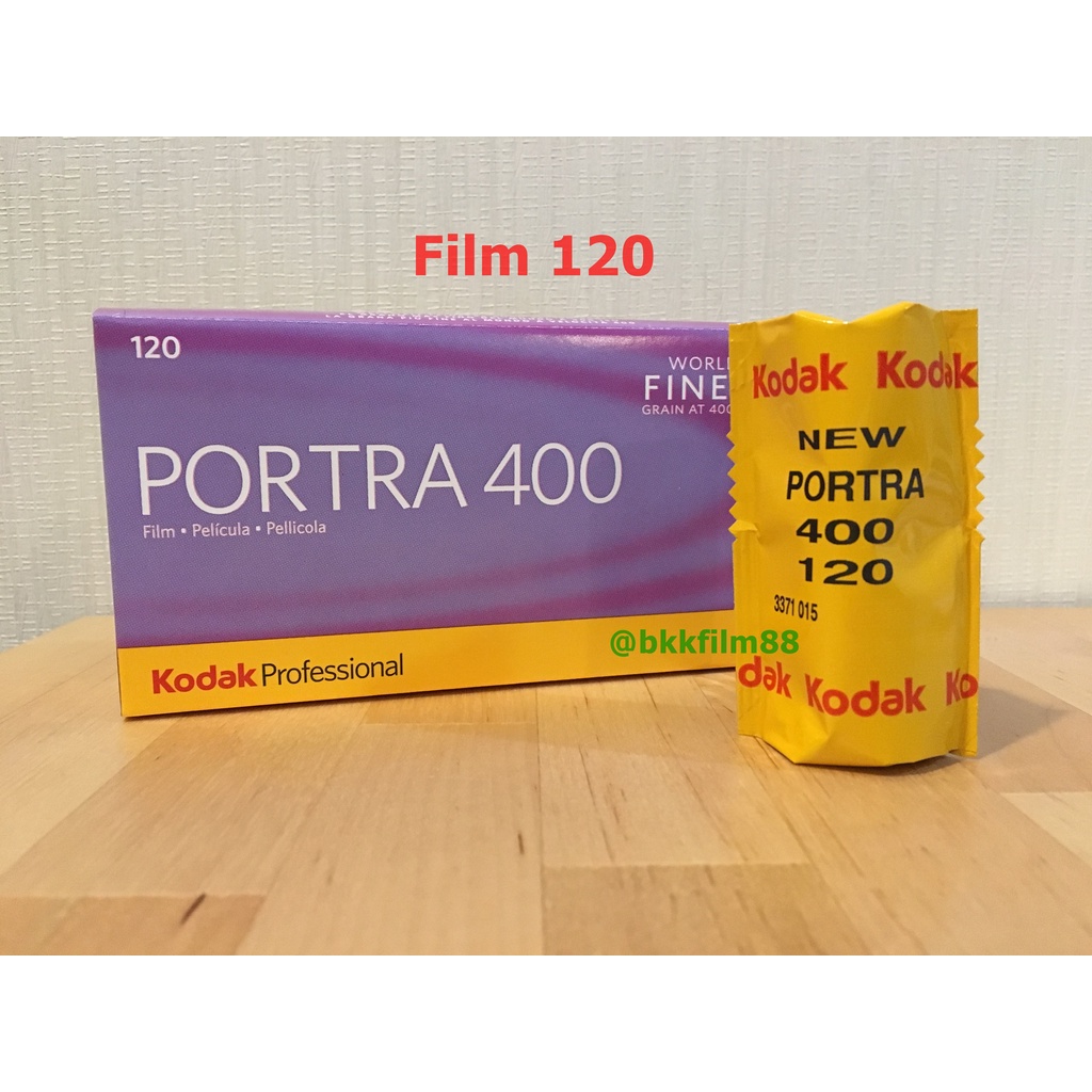 ภาพหน้าปกสินค้าฟิล์มสี 120 Kodak Portra 400 Professional 120 Color Film ฟิล์มถ่ายรูป Hasselblad‎ Rolleiflex Mamiya Lubitel
