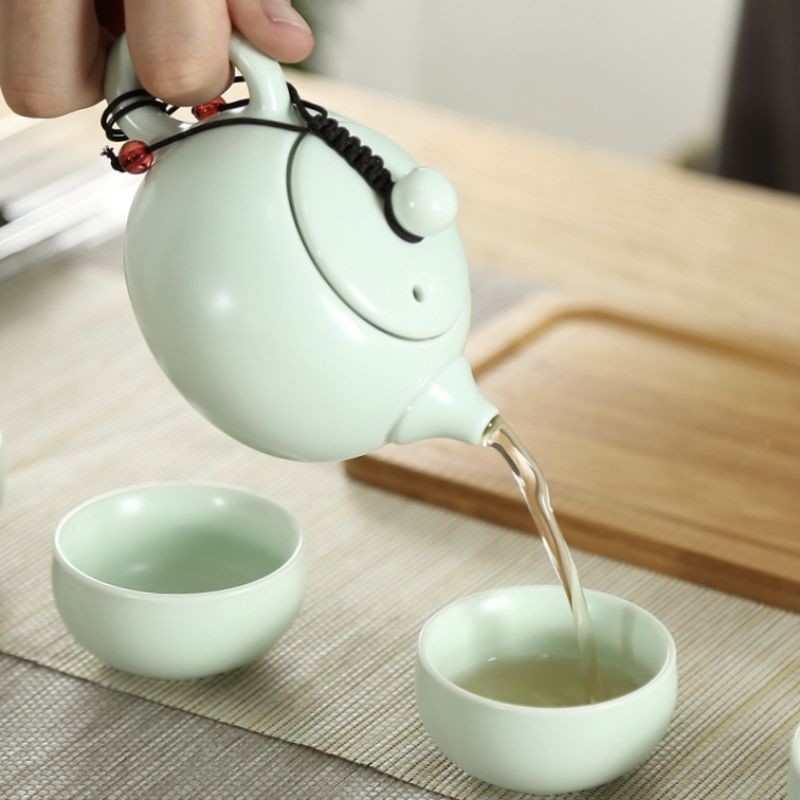 ชุดชงชา-กาน้ำชาเซรามิค-ชุดน้ำชากังฟู-พร้อมถ้วย4ใบ-สวยงามน่ารัก-เหมาะซื้อไว้ใช้เองหรือซื้อเป็นของขวัญ