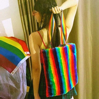 กระเป๋าขนสายรุ้ง | Rainbow Tote Bag