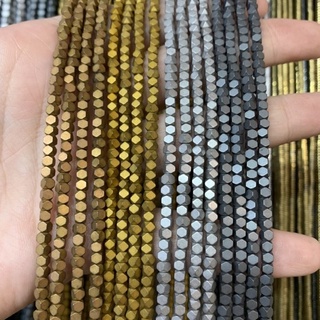 เฮมาไทด์ ไพไรต์  Hematite,Pyrite เส้นยาว หกเหลี่ยม ผิวด้าน ขนาด 3 มิล