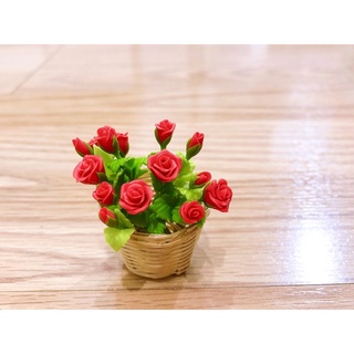ภาพขนาดย่อของภาพหน้าปกสินค้าดินปั้นดอกกุหลาบจิ๋ว 1ช่อ มี3ดอก จากร้าน pana_miniature บน Shopee ภาพที่ 3