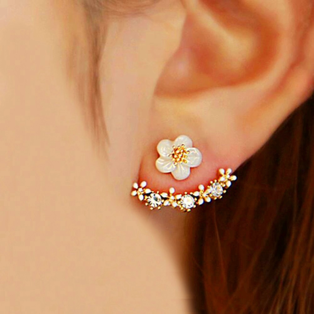 fashion-crystal-jewelry-cute-cherry-blossoms-flower-stud-earrings-for-women-imitation-pearl-small-daisy-earrings-brincos-2020