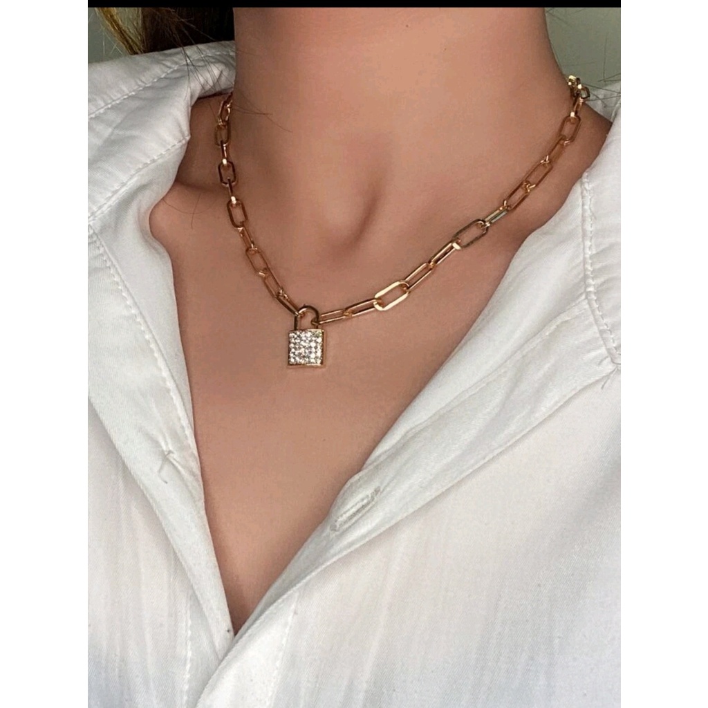 สร้อยคอแฟชั่น-สร้อยคอโซ่-รูปแม่กุญแจ-lock-charm-necklace-สีทอง-ส่งจากไทย