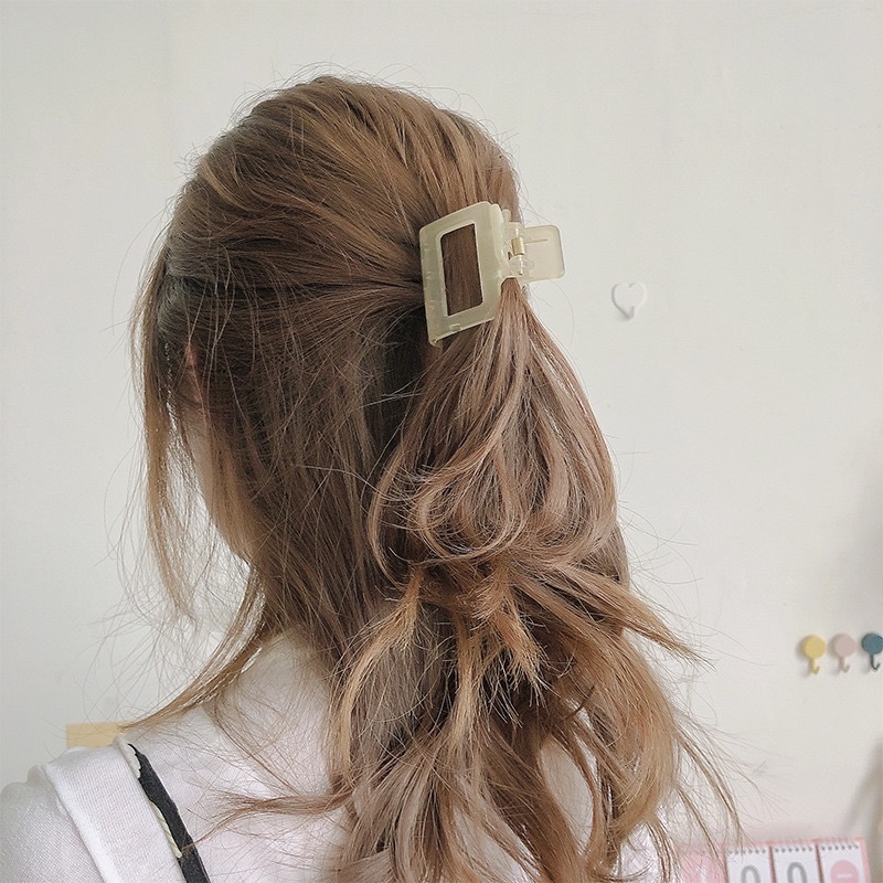 พร้อมส่ง-กิ๊บหนีบผมเกาหลี-5x5-cm-มี-22-สี