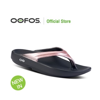 ภาพหน้าปกสินค้าOOFOS Recovery Footwear รุ่น OOlala Luxe Rose Sparkle (สีชมพูประกาย)-Unisex ที่เกี่ยวข้อง