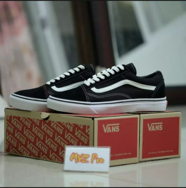 vans-old-skool-ดำ-คลาสสิค-100-made-in-vietnam-ยอดฮิต-ลดราคาพิเศษ-ของแถมเพียบ