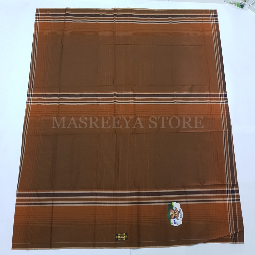 ภาพสินค้าผ้าโสร่งอินโดฯ ผู้ชาย "HAGI" เย็บสำเร็จ งานอินโดนีเซียแท้100% จากร้าน masreeyastore บน Shopee ภาพที่ 6