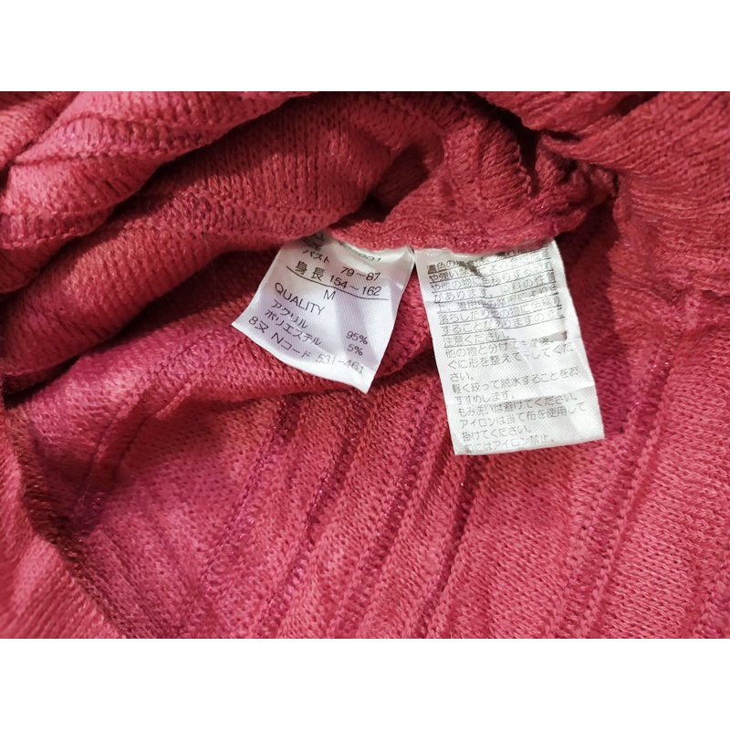 เสื้อไหมพรม-คอปาด-สีแดงburgundy-ไซส์38-40-งานนำเข้า-ไม่ผ่านการใช้งาน