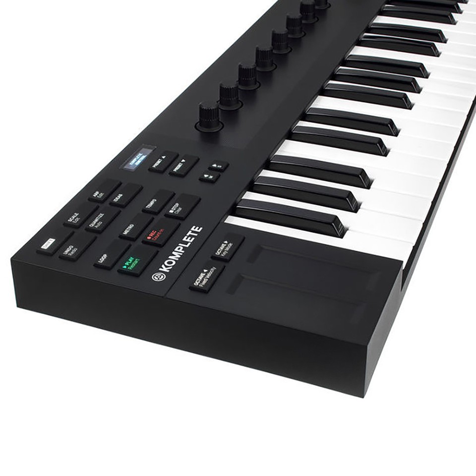 native-instruments-komplete-kontrol-m32