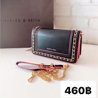 กระเป๋าสะพายข้างCharles&amp;Keith